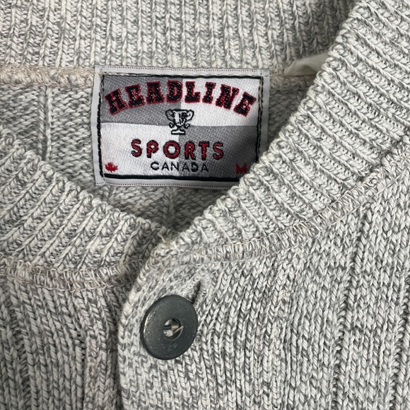 Vintage headline sports Canada Detroit Red Wings sweater. Size medium - Picture 3 of 5